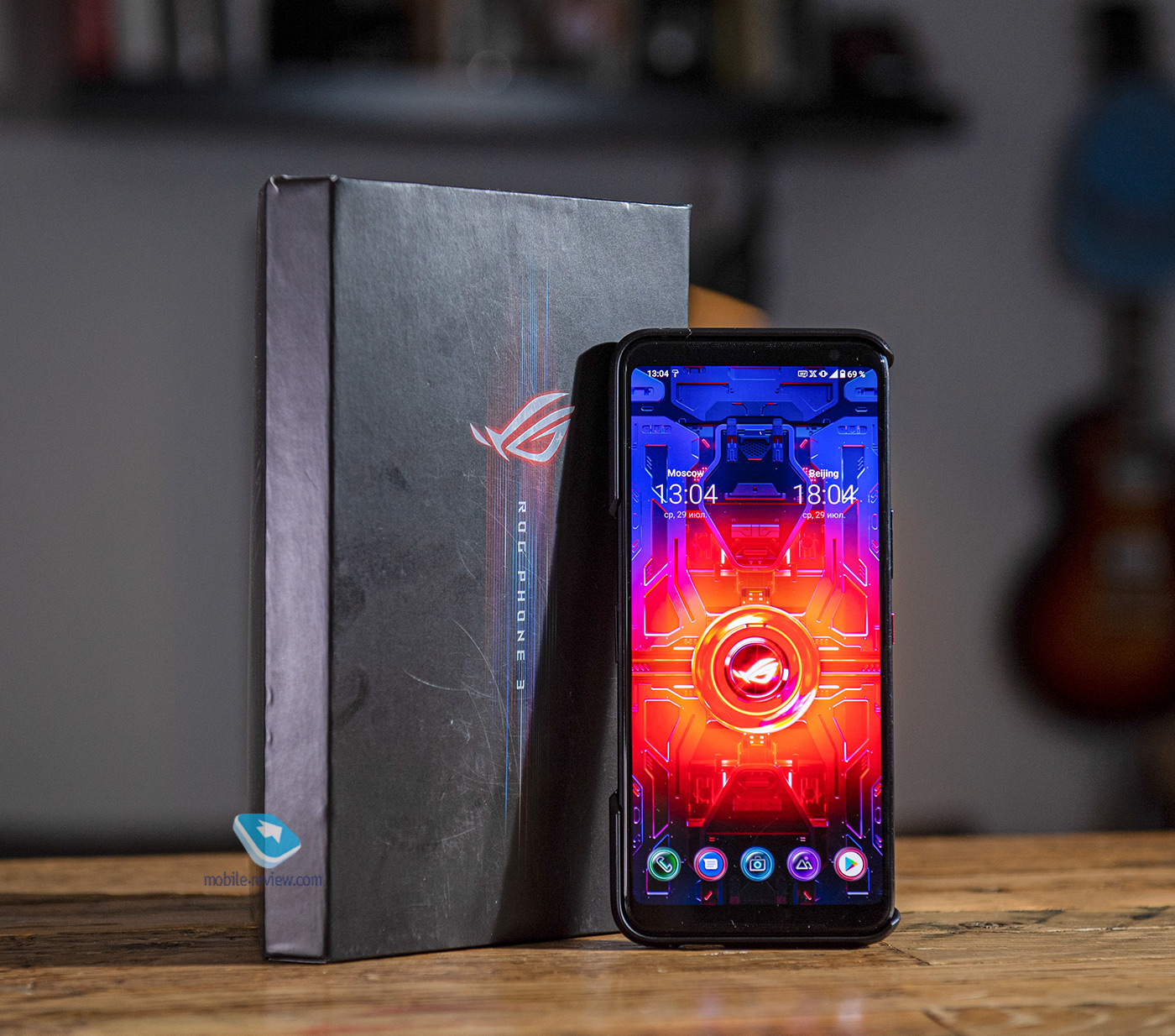   ROG Phone 3 (ZS661KL)