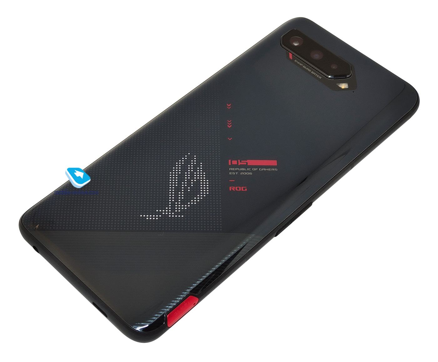   ASUS ROG Phone 5 (ZS673KS)