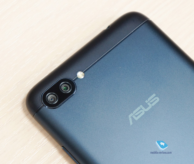 ASUS Zenfone 4 Max