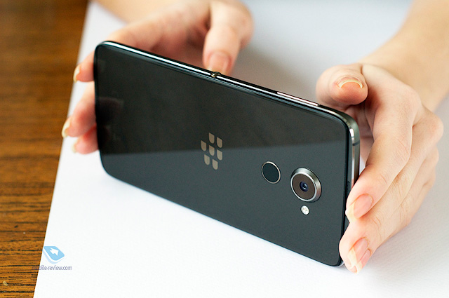 Blackberry DTEK60