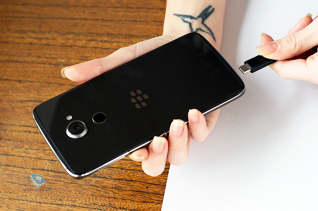 Blackberry DTEK60