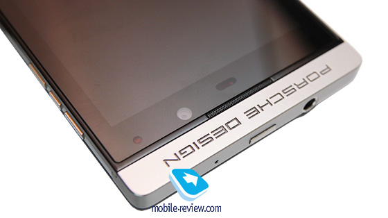 Blackberry P9982 Porsche Design