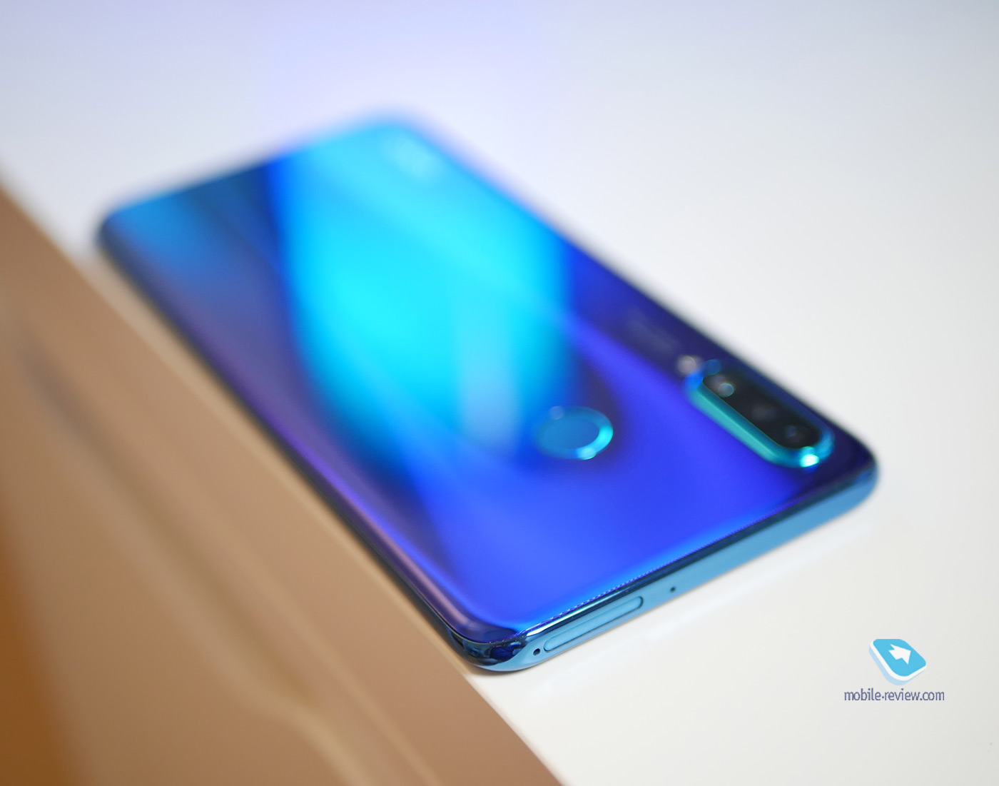  Honor 20 lite   !