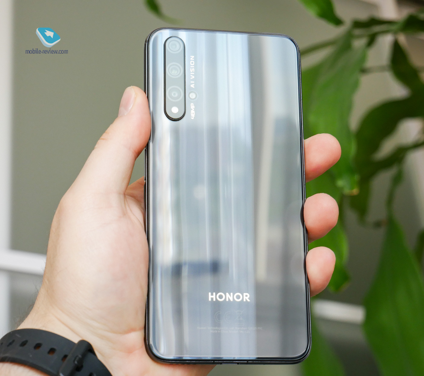  5-  Honor 20