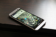 HTC One (M8)