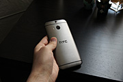 HTC One (M8)