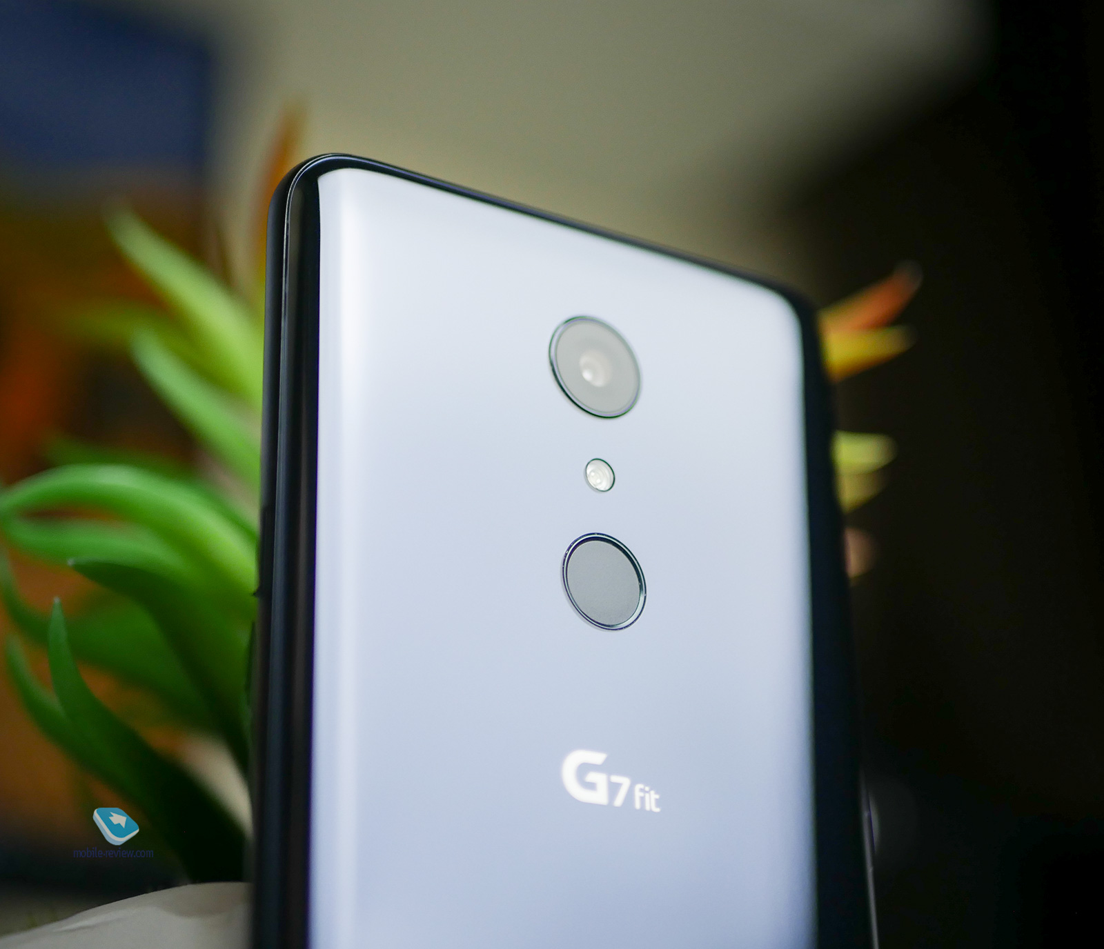 LG G7 fit