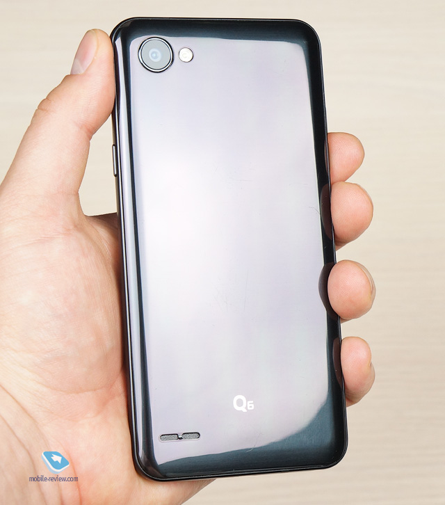 LG Q6α