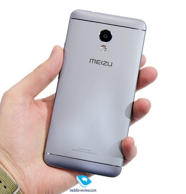 MEIZU M5s.  