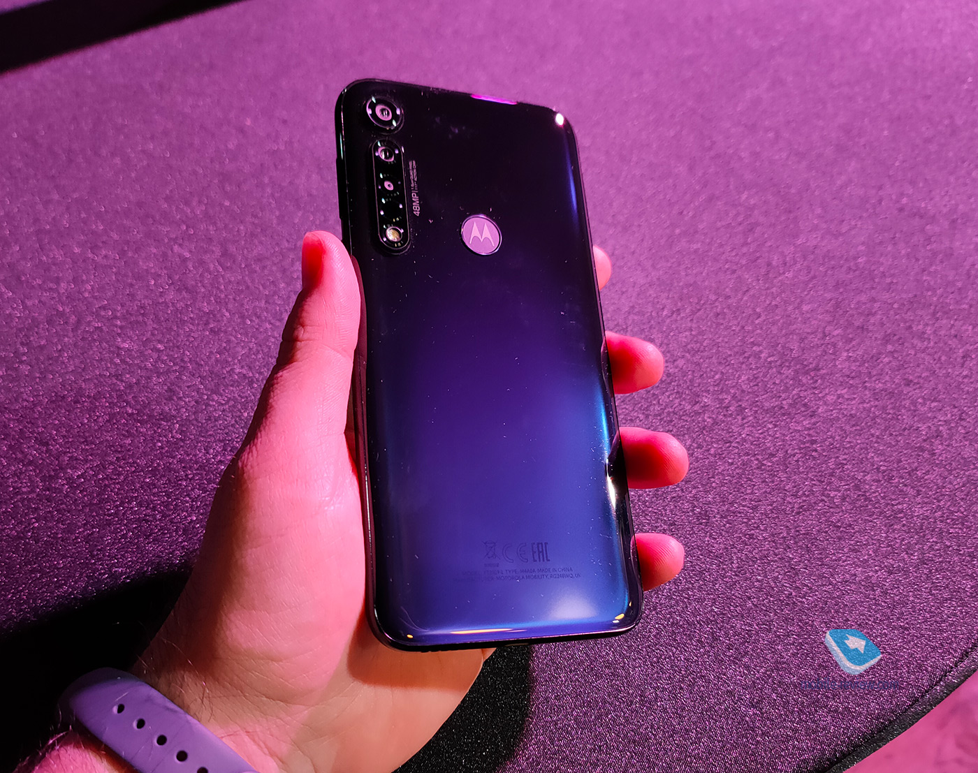    Moto G8 Plus