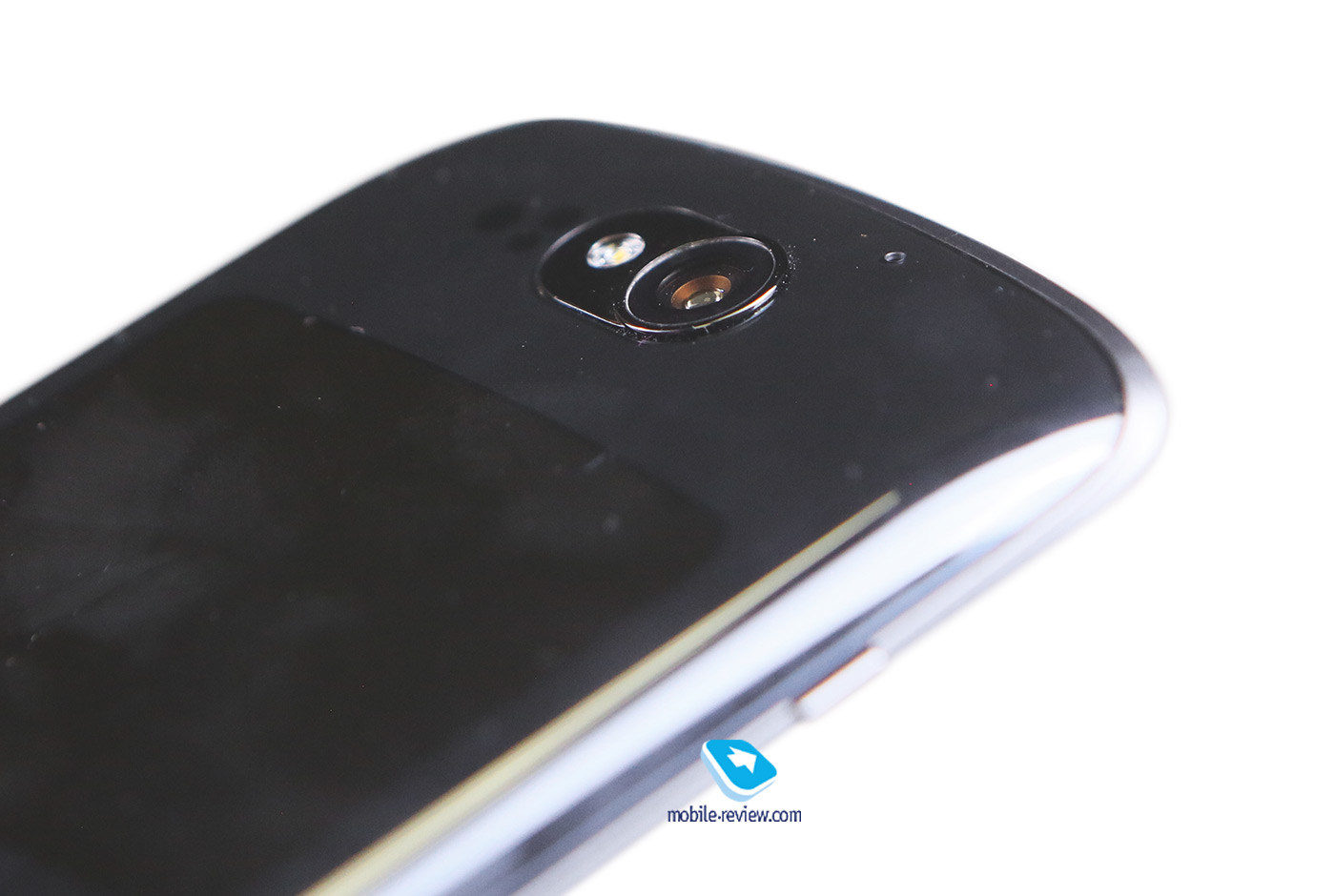   Moto RAZR 5G (2020 , XT2071-3)