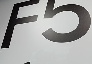 OPPO F5