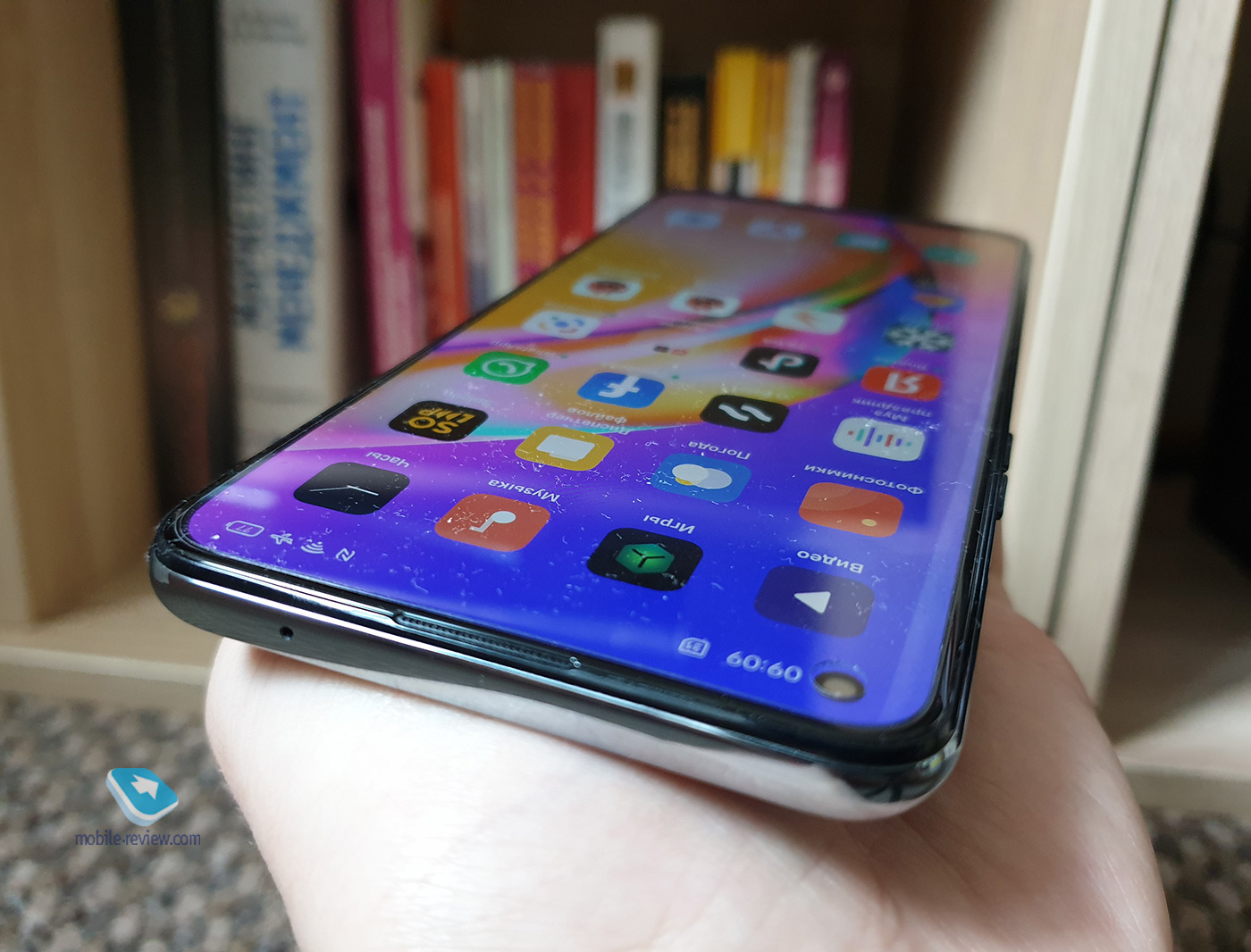  Oppo Reno5 Lite:   