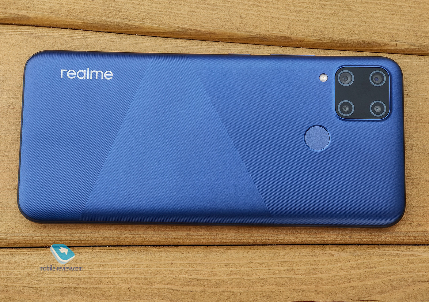   realme C15 (RMX2180)