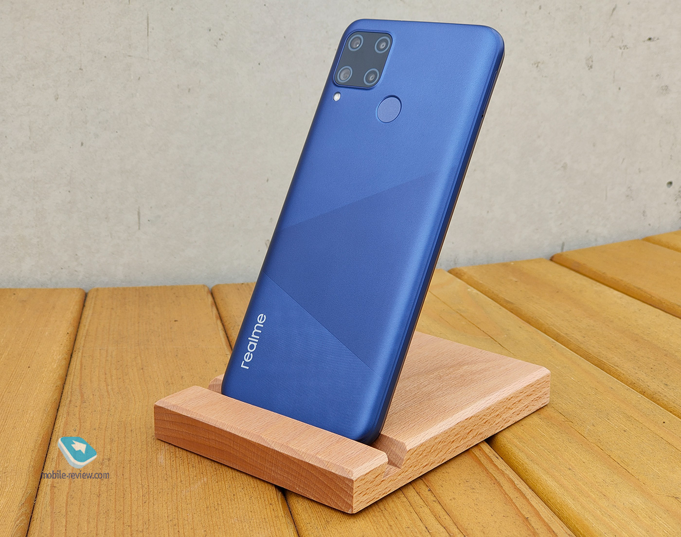   realme C15 (RMX2180)