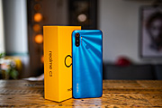   realme C3 (RMX2020)