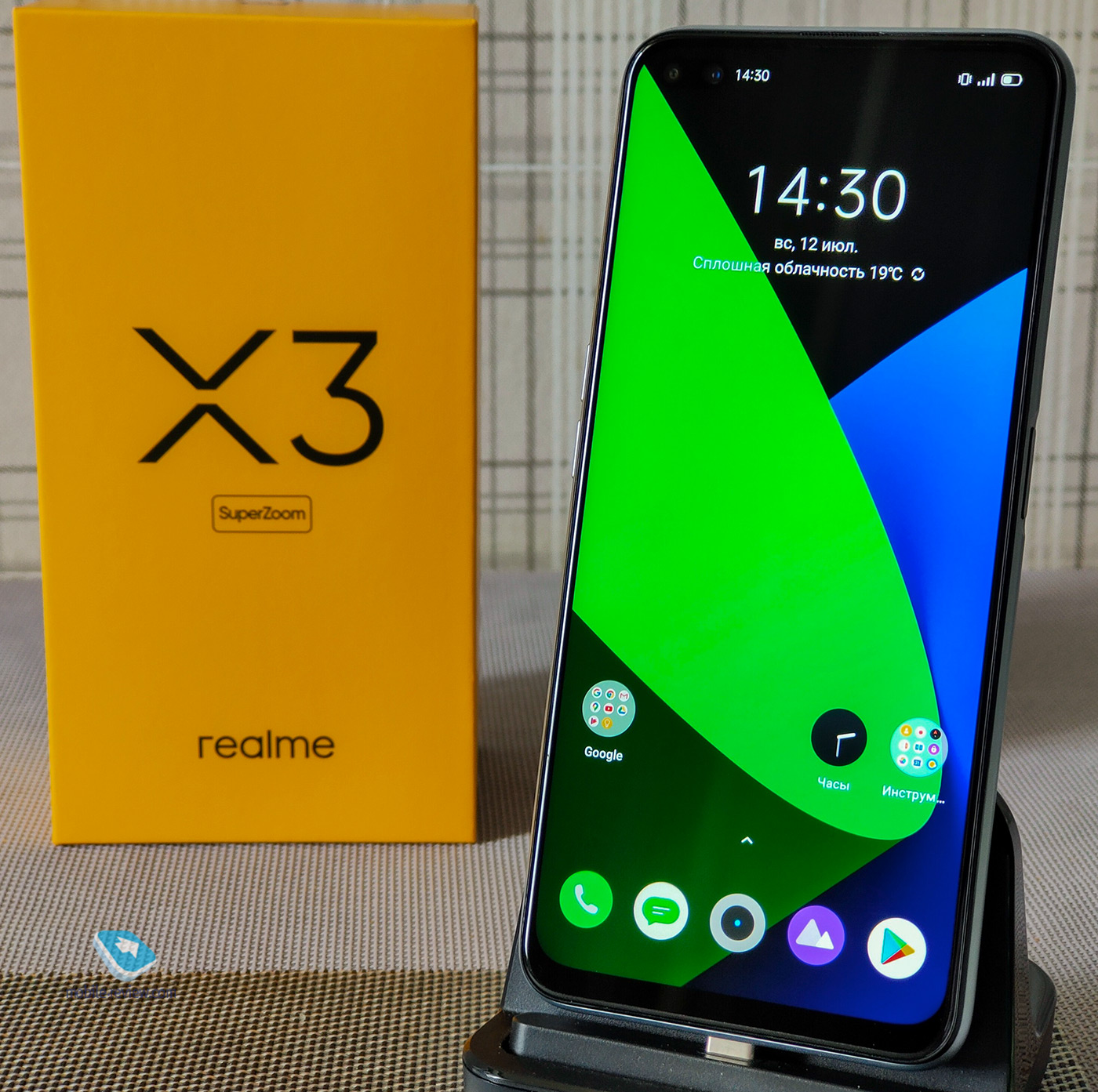   realme X3 Superzoom (RMX2086)