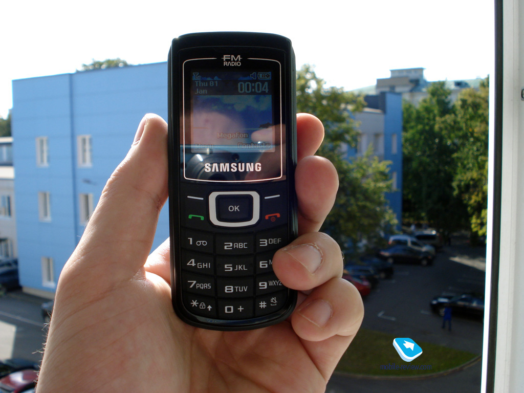 Mobile-review.com Солнечный телефон