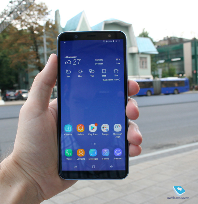 Samsung Galaxy J8 (2018)