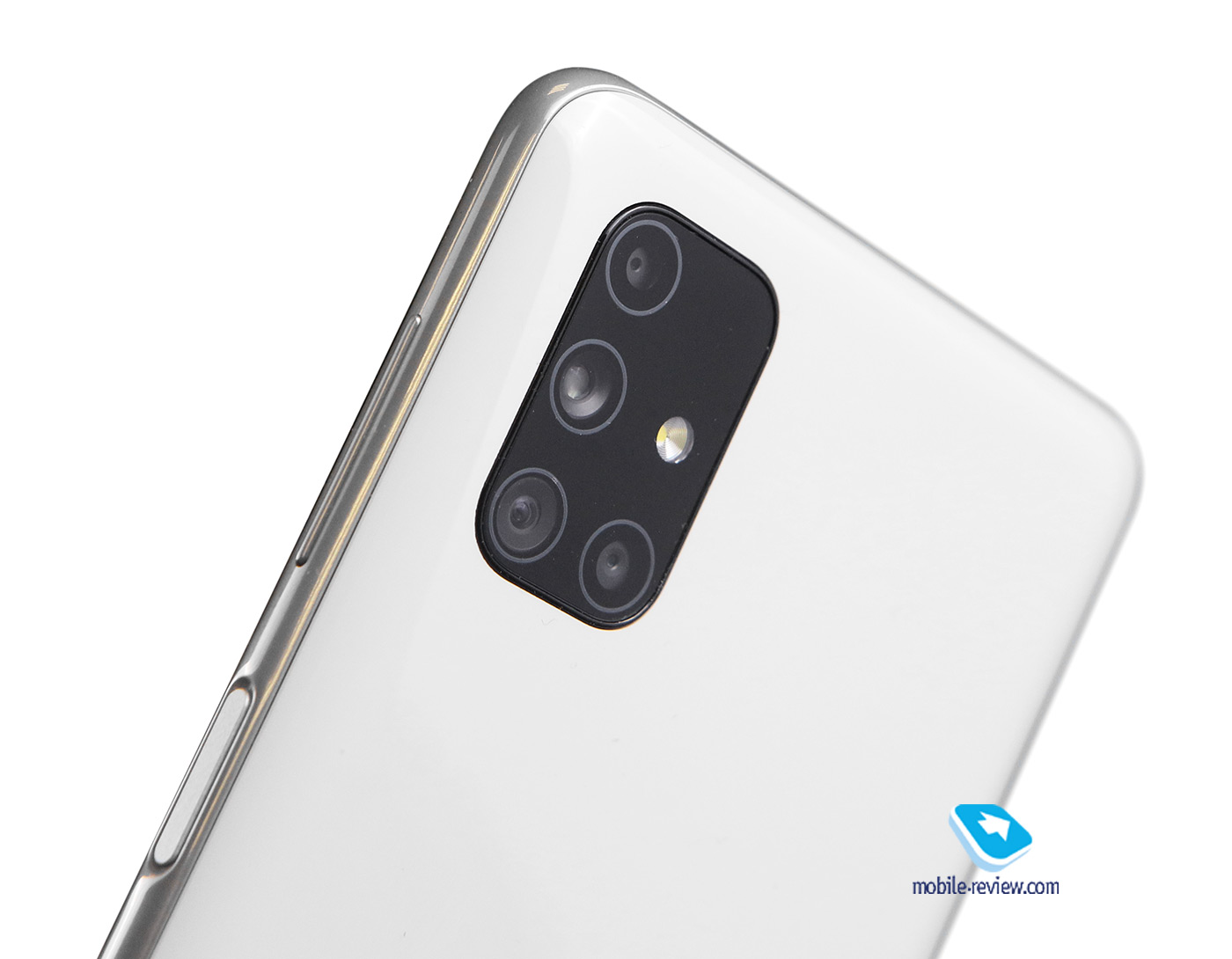   Samsung Galaxy M51 (SM-M515F/DS)
