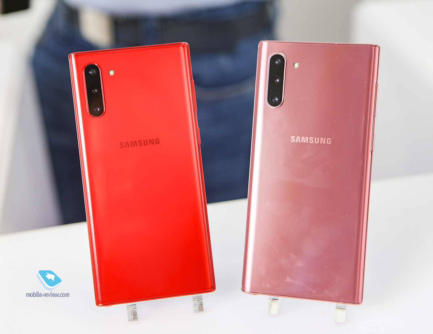    Samsung Galaxy Note10  Note10+.   