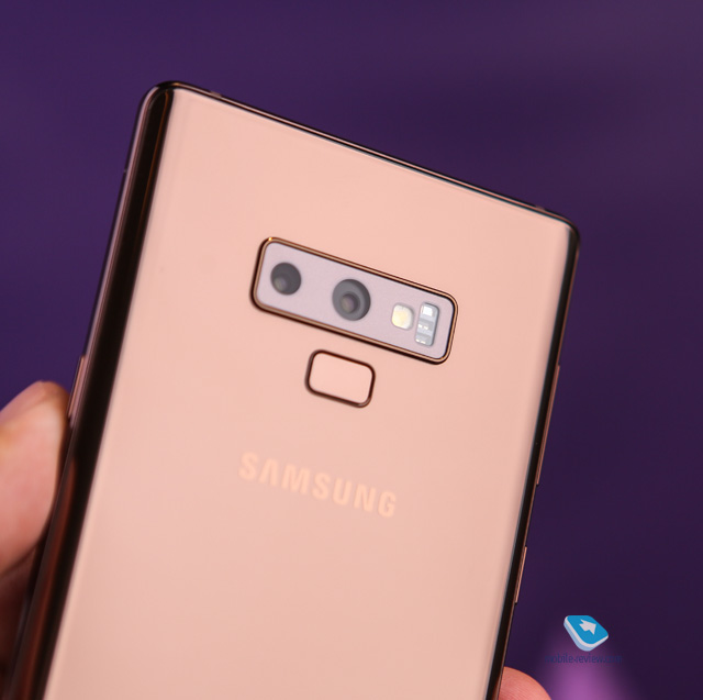 Samsung Galaxy Note 9 (SM-N960F/DS)