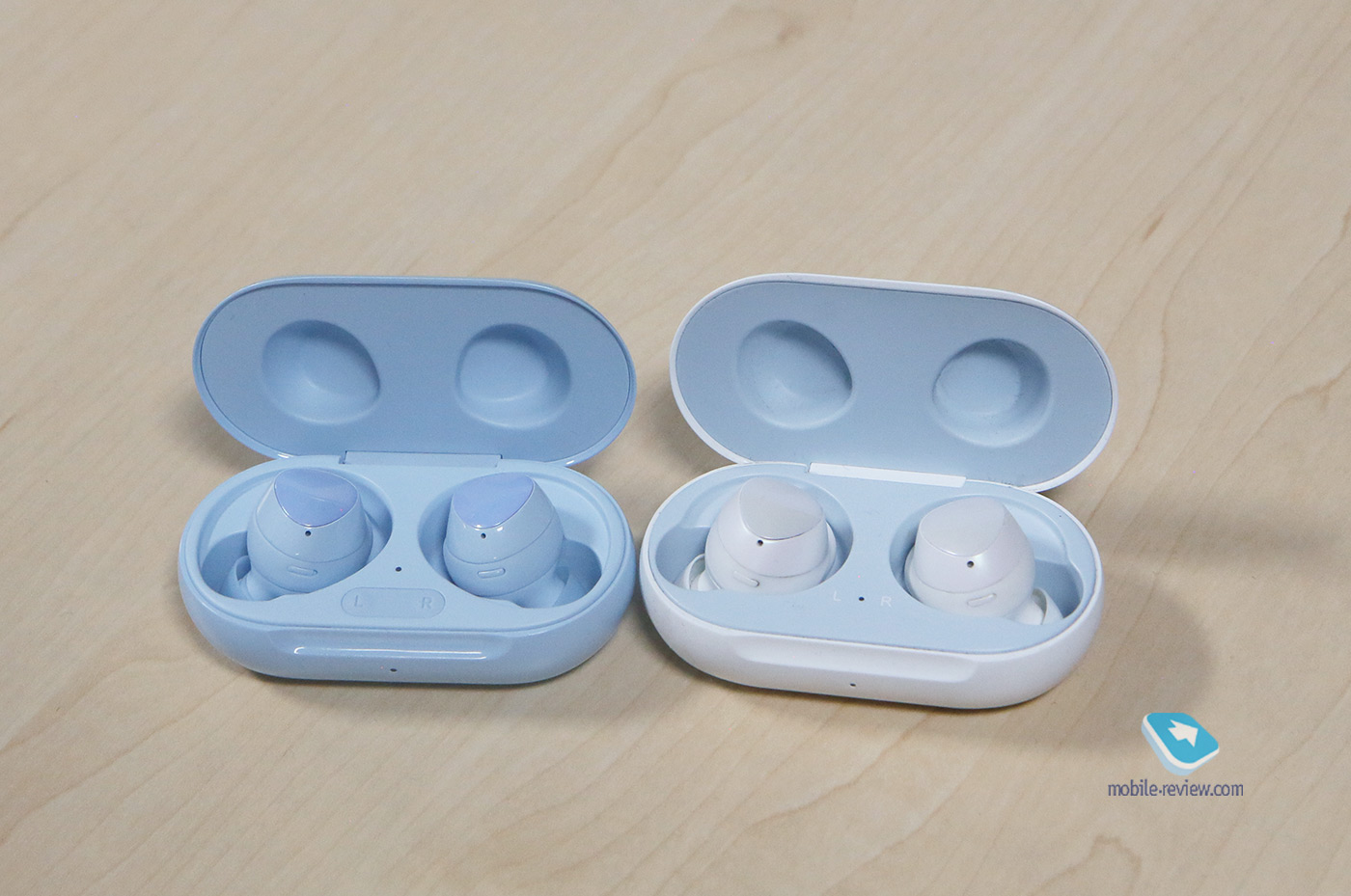    Samsung Galaxy Buds+ (SM-R175)