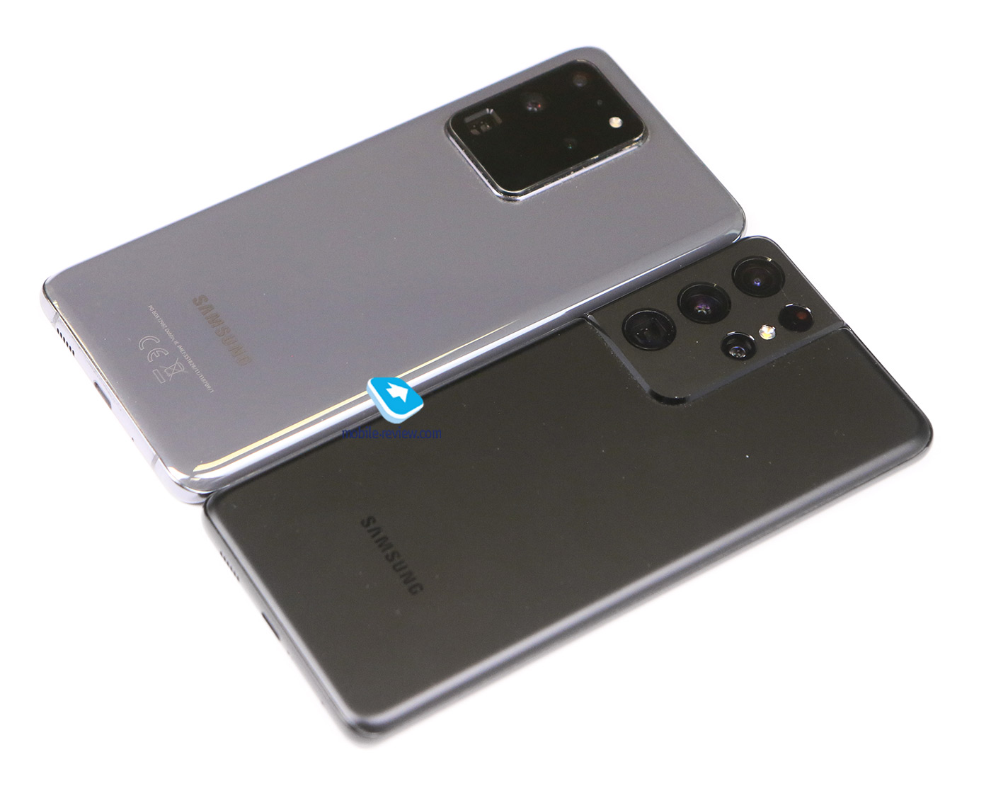   Samsung Galaxy S21 Ultra (SM-G988)