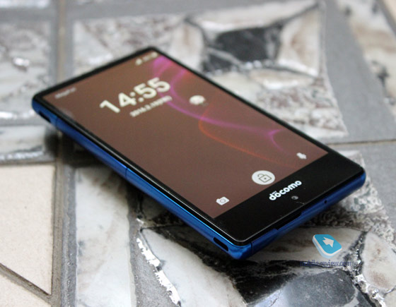 Sharp Aquos Compact SH-02H