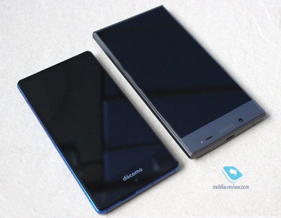 Sharp Aquos Compact SH-02H