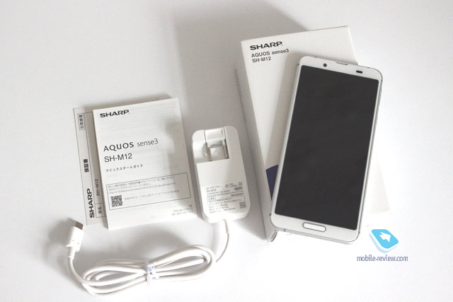  2-SIM  SHARP AQUOS sense3 SH-M12