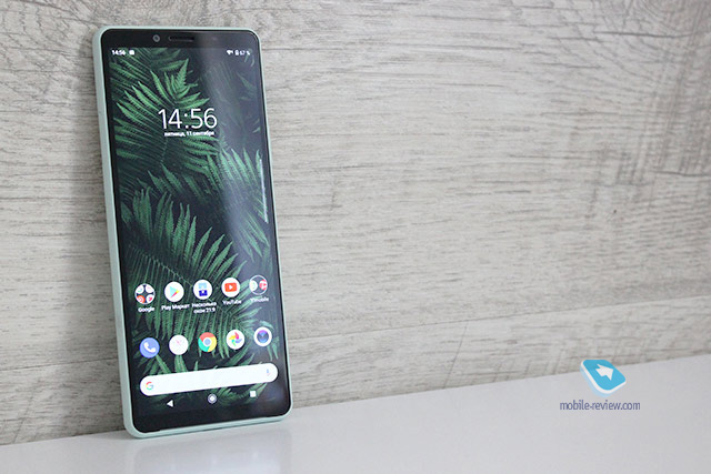    Sony XPERIA 10 II
