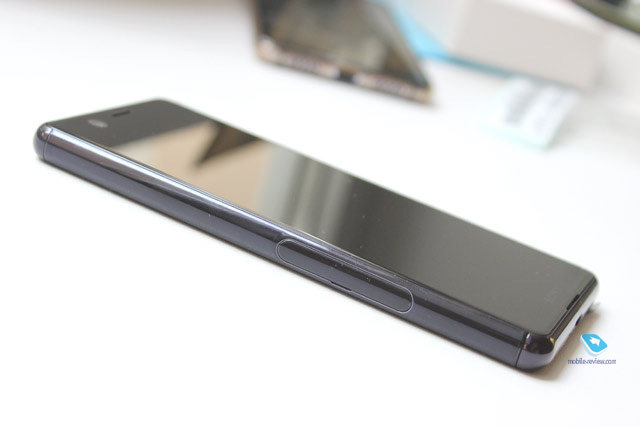  Sony XPERIA ACE SO-02L