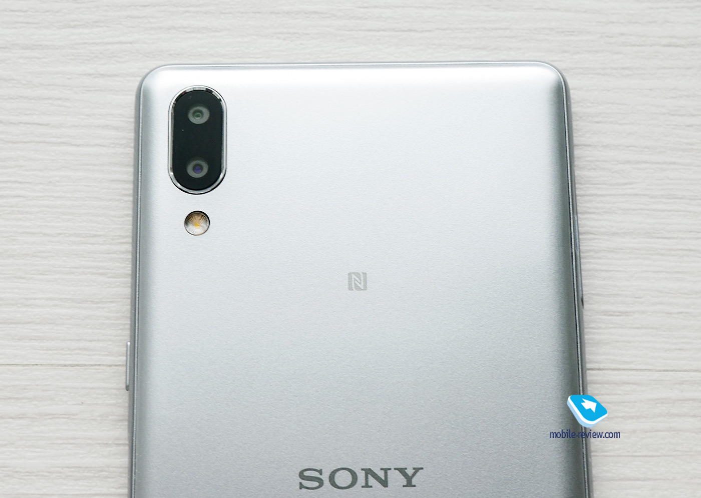   Sony Xperia L3