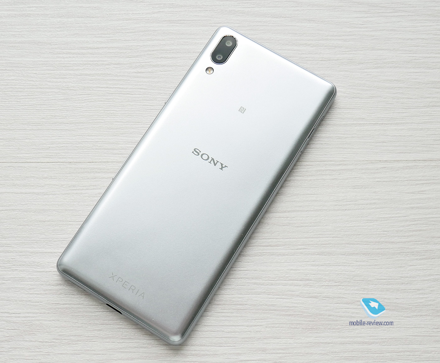   Sony Xperia L3