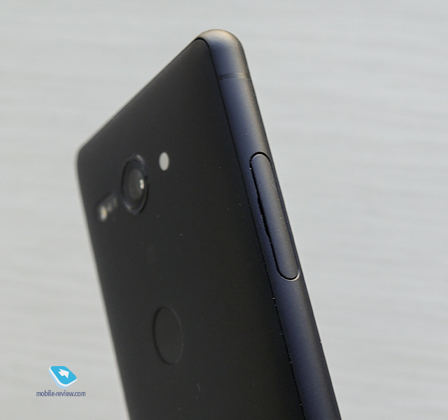 Sony Xperia XZ2 Compact