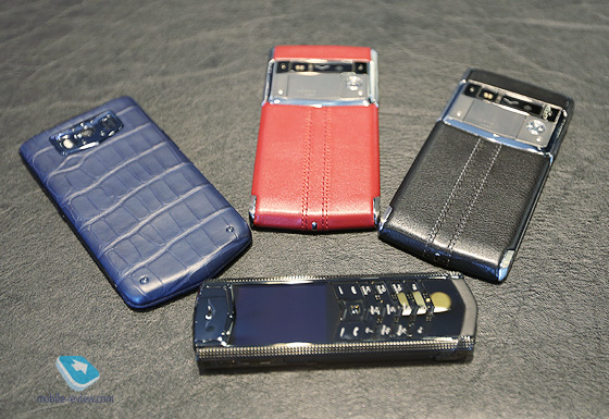 Vertu Signature Touch