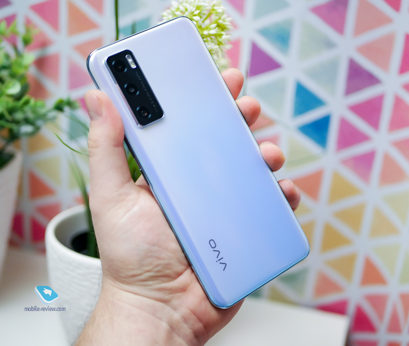  vivo V20 SE     ?