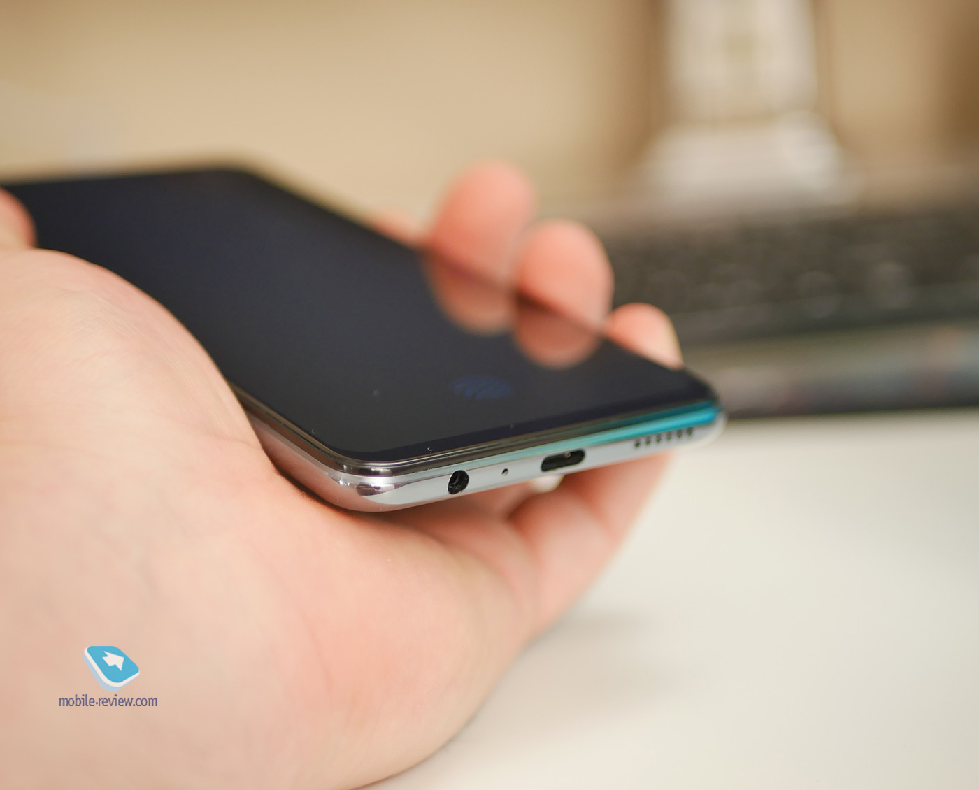  Vivo V20     