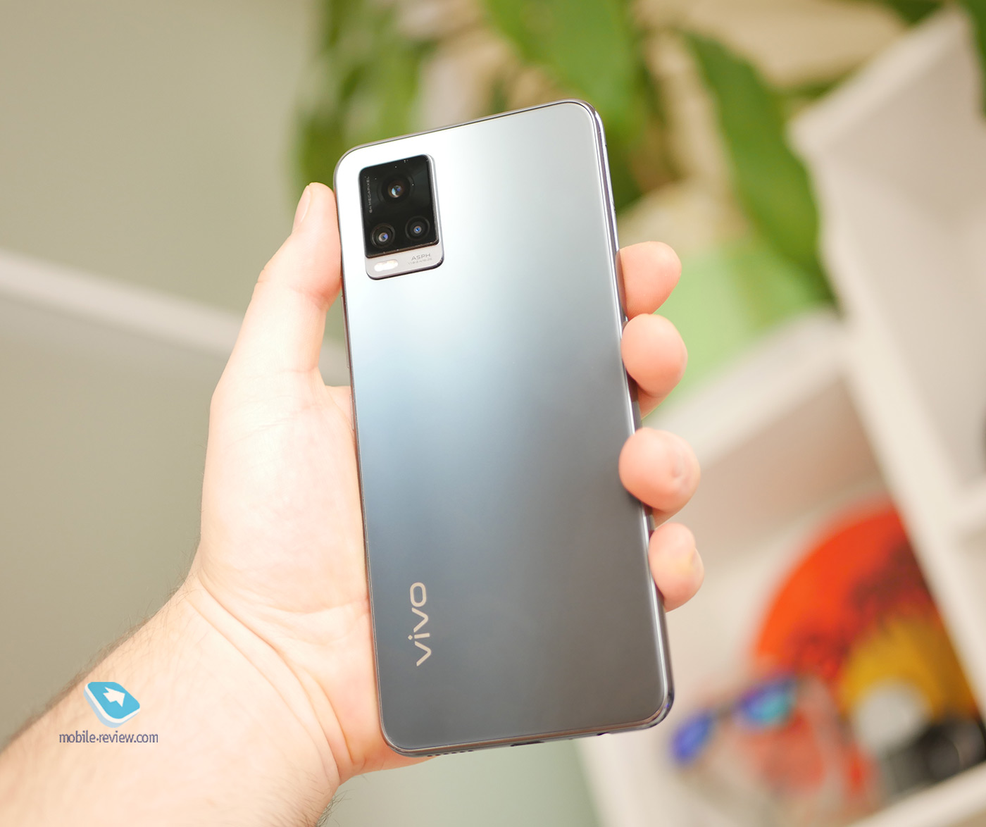  Vivo V20     