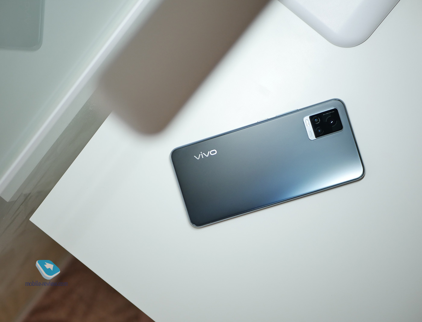  Vivo V20     