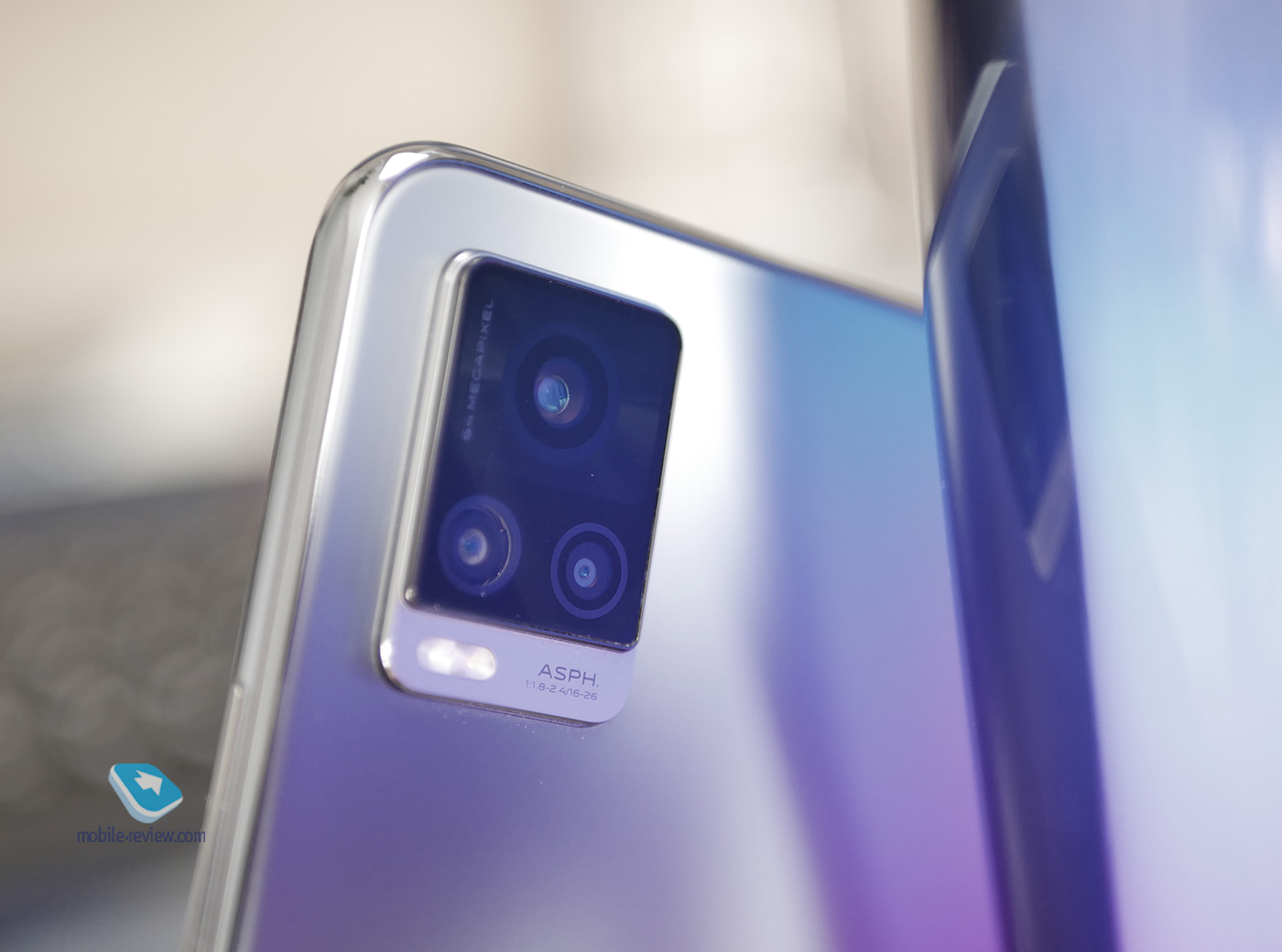  Vivo V20     