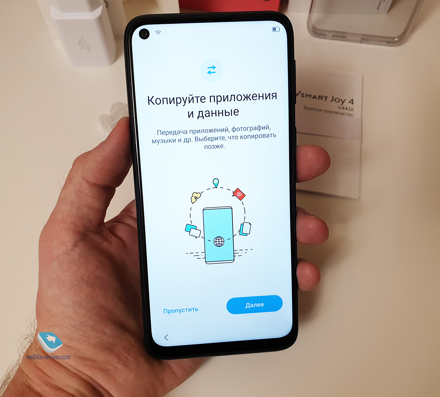  Vsmart Joy 4: NFC  Snapdragon 665  10 777 