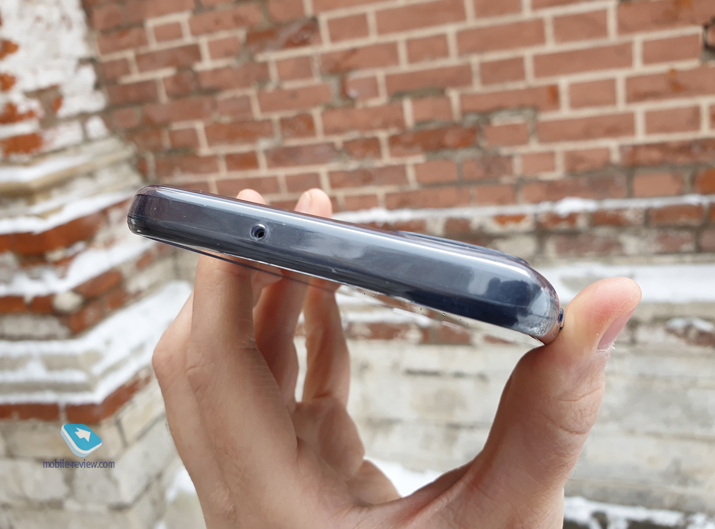  Vsmart Joy 4: NFC  Snapdragon 665  10 777 
